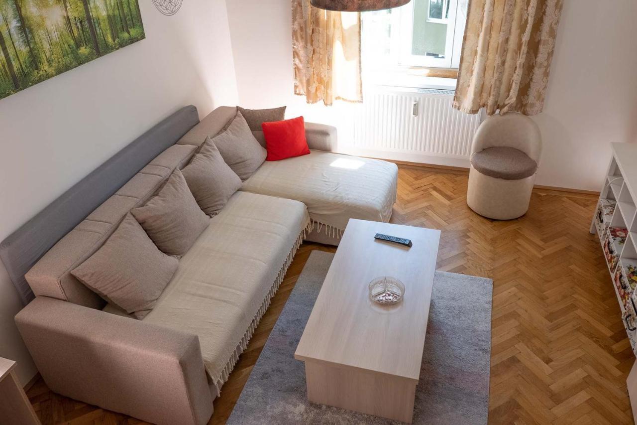 2 Rooms & Balcony - Top Location! Vienna Luaran gambar
